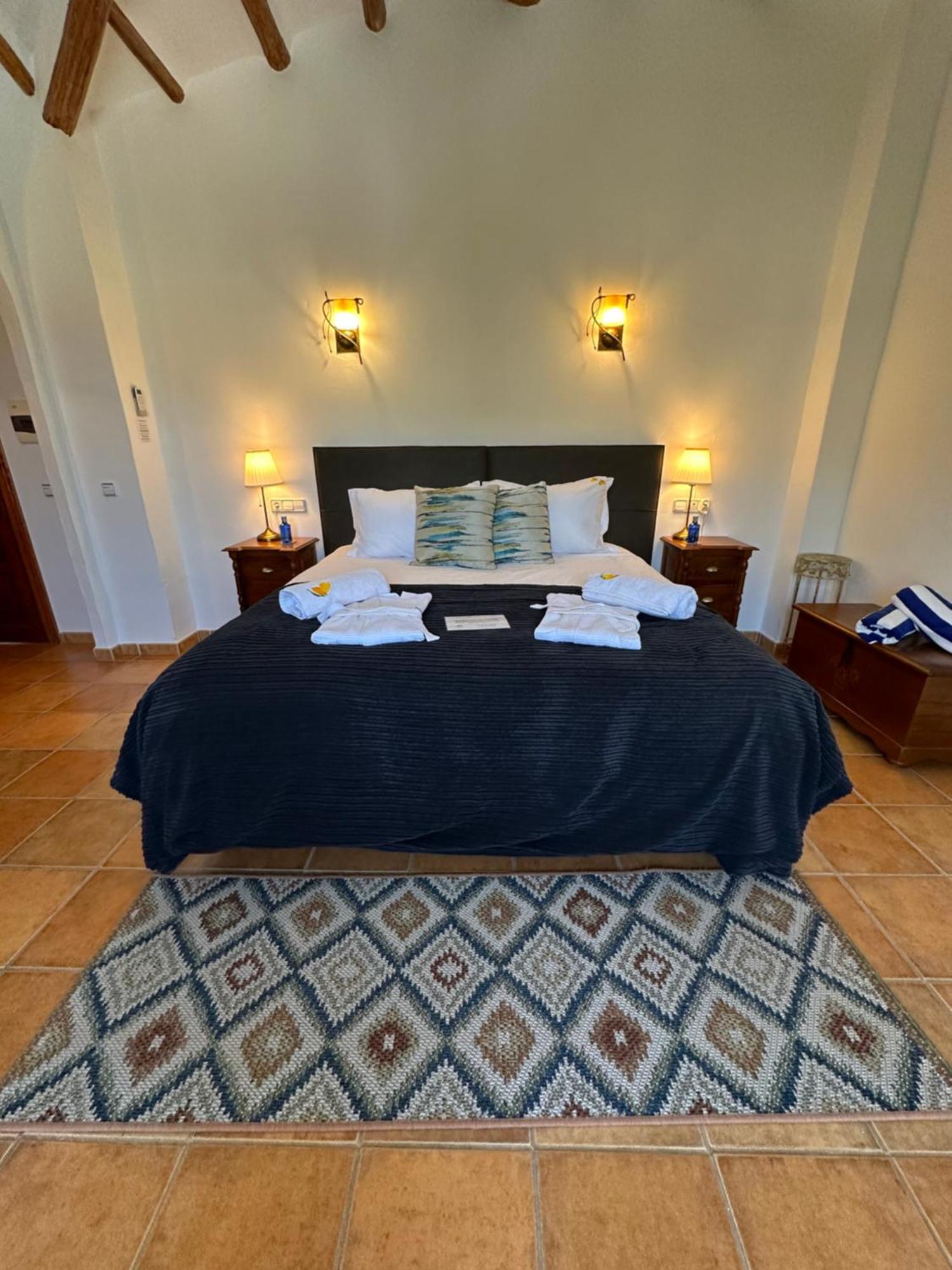 El Amparo Bed & Breakfast Alhama de Granada Luaran gambar